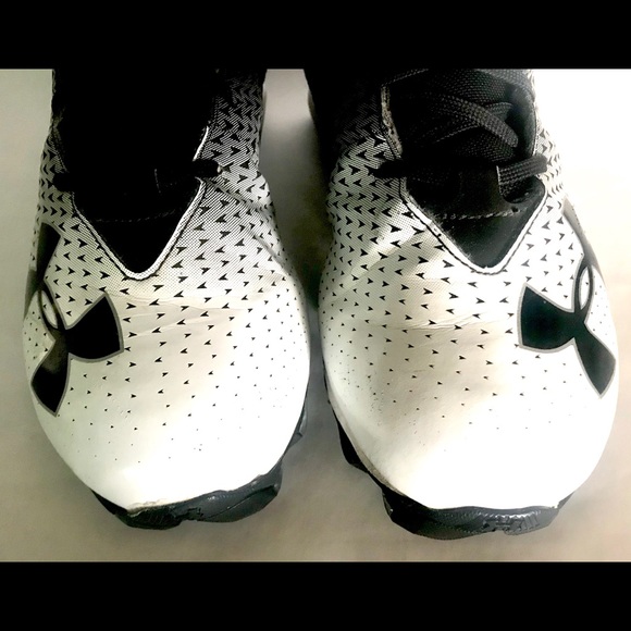 Under Armour Football Cleats Size 7 - Picture 8 of 8
